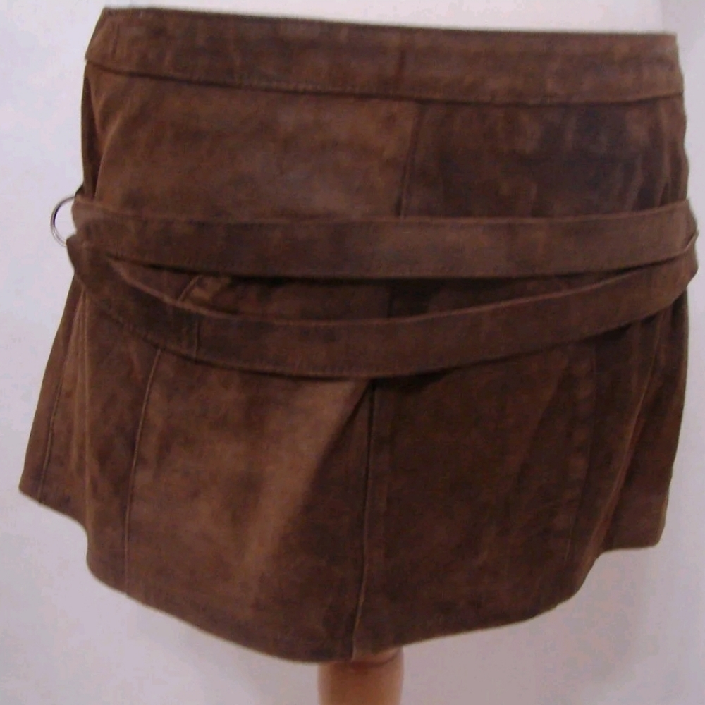 Earl Jean mod saddle back brown leather mini skirt